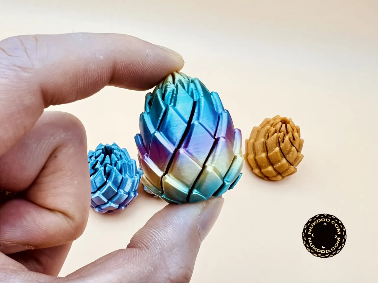 Twisty Micro Dragon Egg Fidget view 2