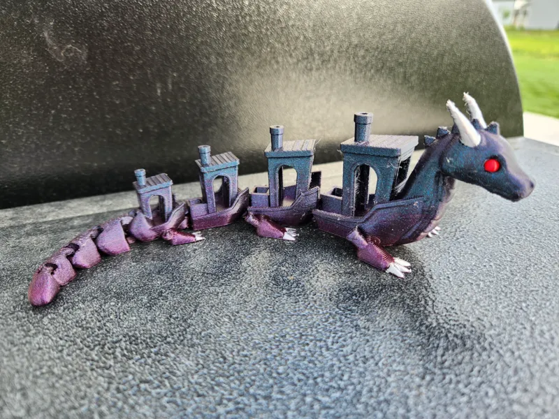 Smokescale, the Eternal Scaleboat – Benchy Dragon