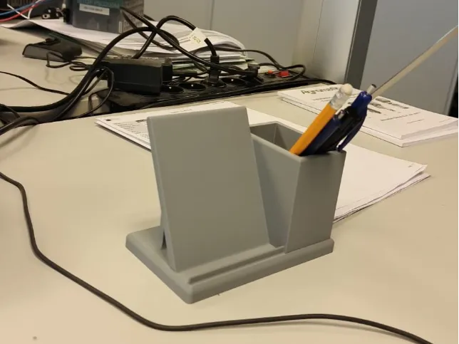 phone/pen holder 
