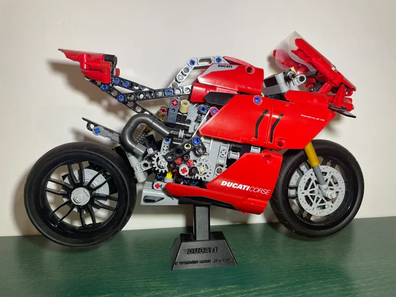 Ducati Model Stand