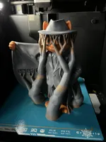 0.2mm layer, 2 walls, 7% infill