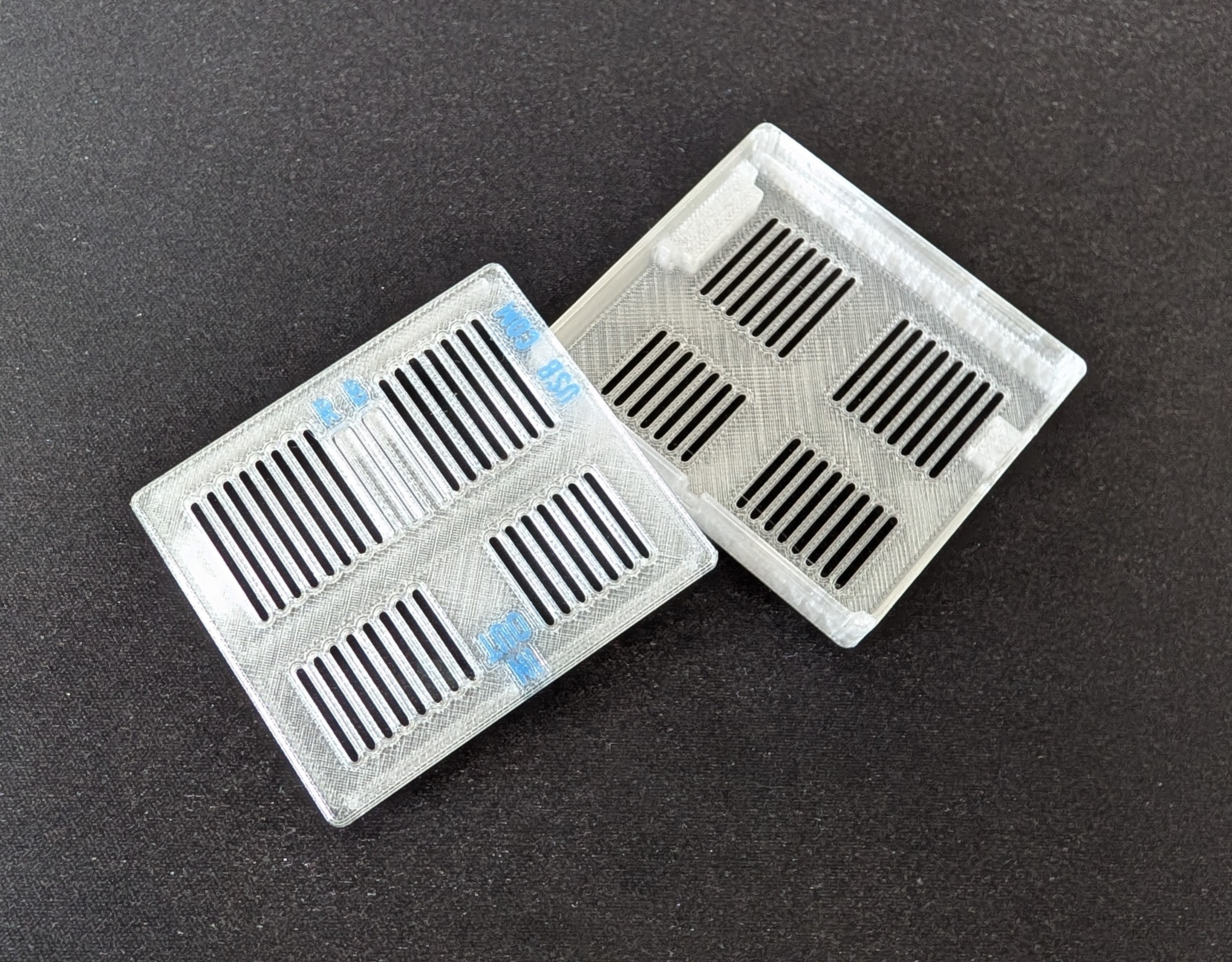 Miniatura 2 do modelo 3D ESP32-S3 case [with extra room]
