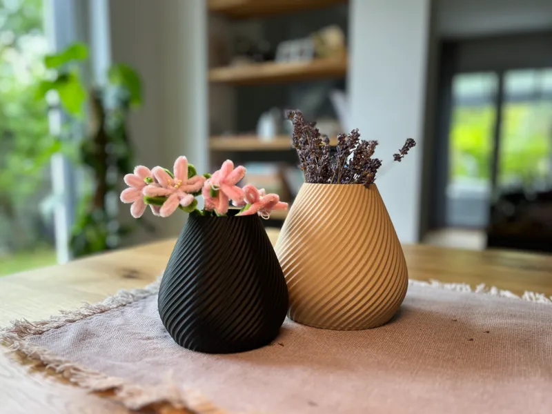 Spiral Twist Vase | Modern Decorative Flower Vase