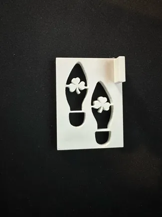 Leprechaun Foot Prints Stencil