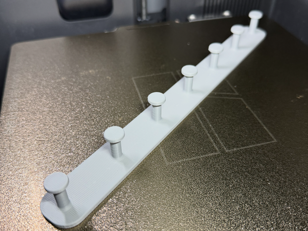 Minimalist Wall Key Holder (3M Tape Mount)