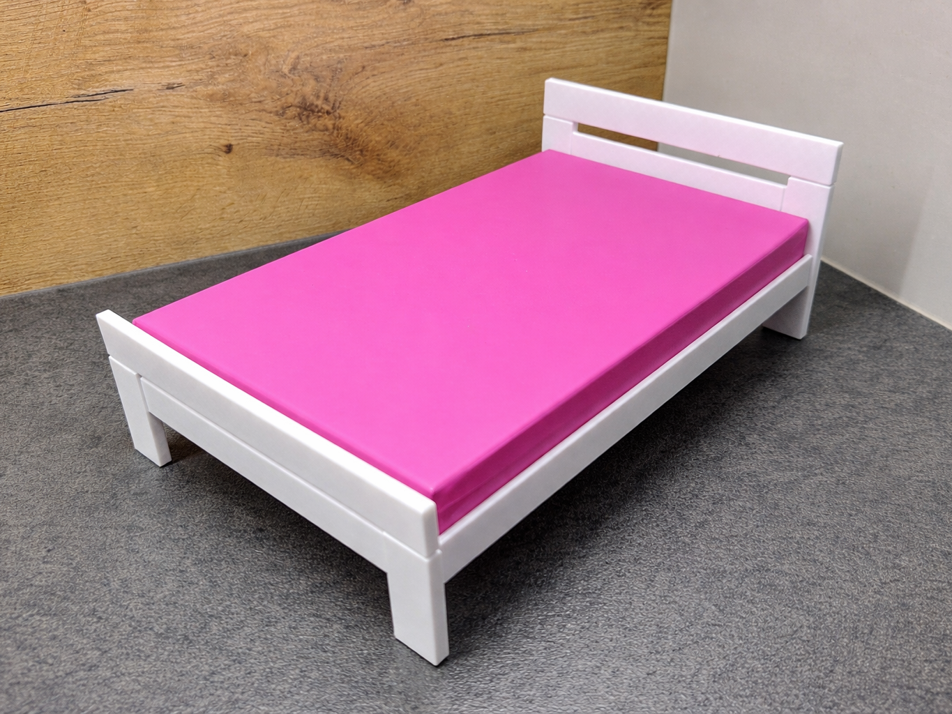 Modern Doll Bed – Support-Free Dollhouse Bed
