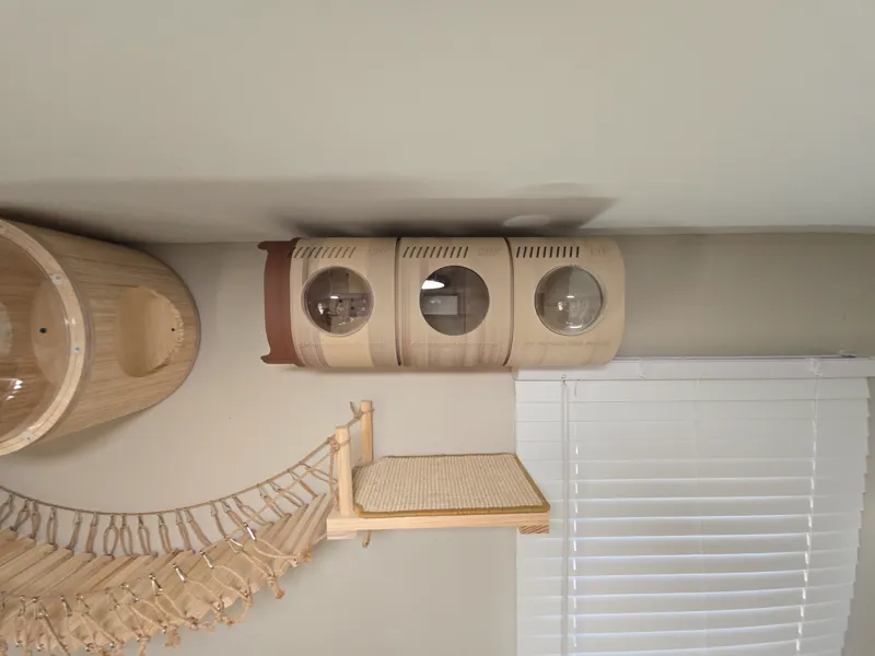 CAT DISTRIBUTION SYSTEM