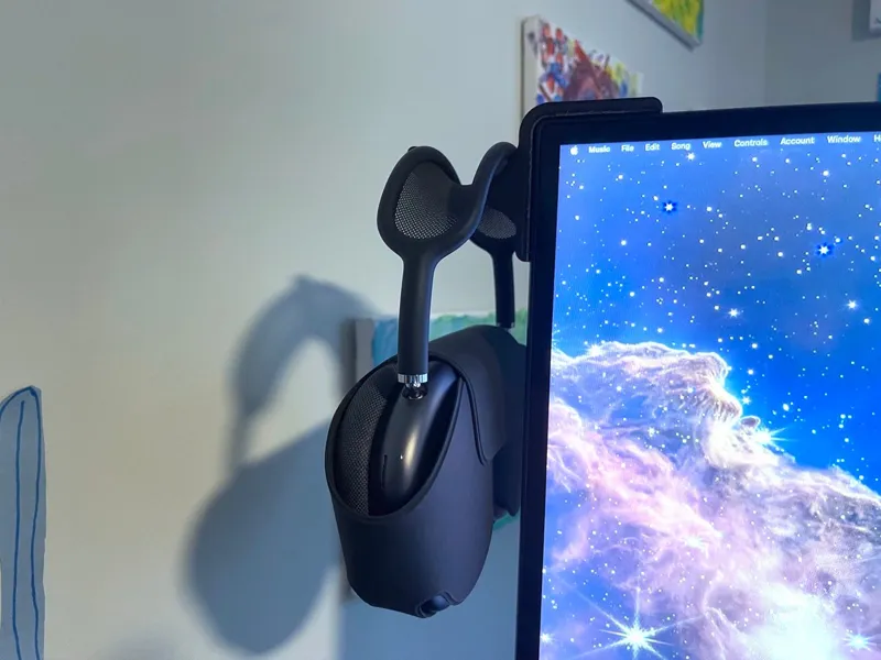 AirPods Max Monitor Holder – Sleek Headphone Mount