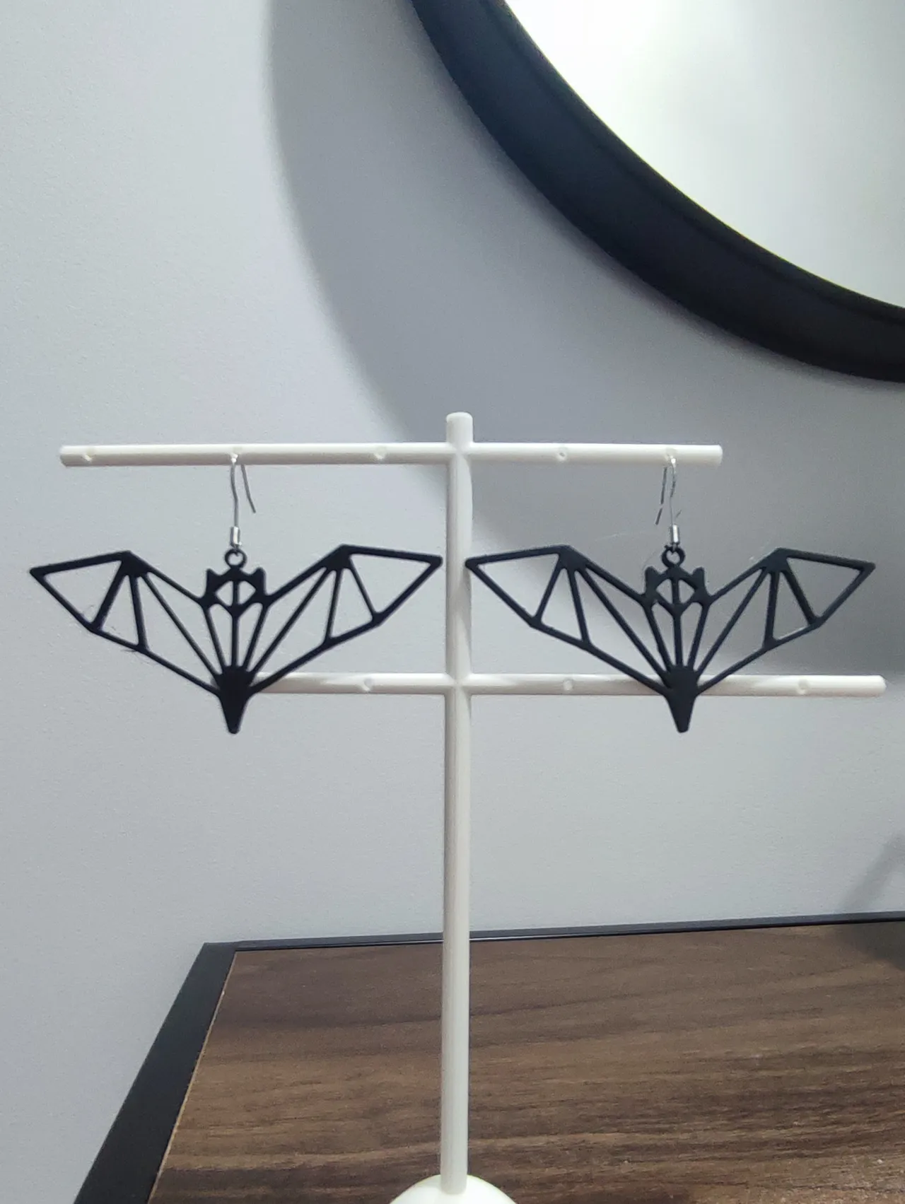 Aretes Drácula en Origami view 3