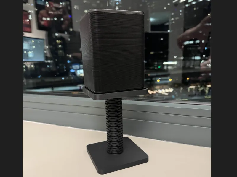 Custom Size Speaker Stand with Cable Management
