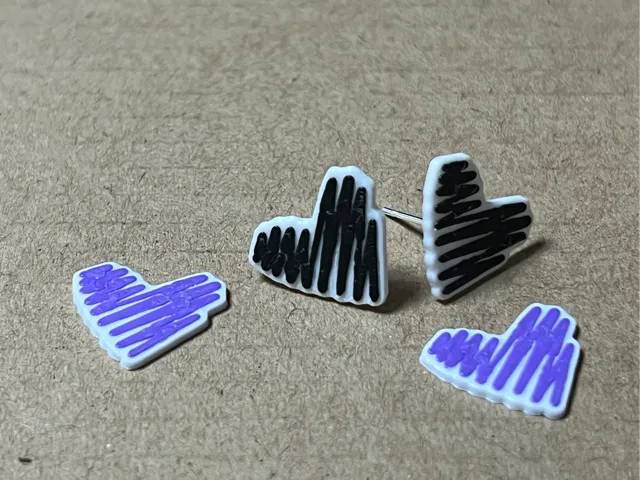 Heart line earrings