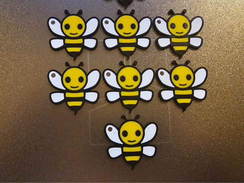 Bee keychain