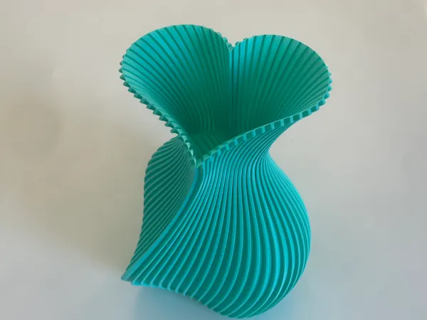 https://makerworld.bblmw.com/makerworld/model/USc73f4519bebcf/design/2025-03-22_e815a8a0846a68.jpg
