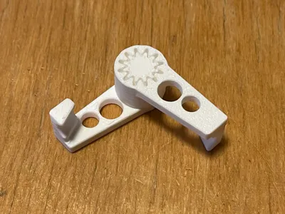 Adjustable LST Clip