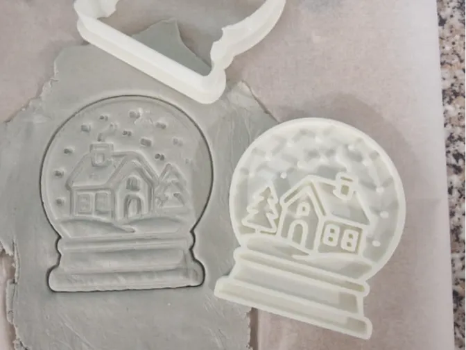 Snowglobe - Cookie cutter and Stamp