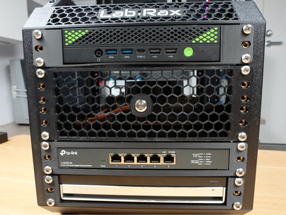 2U Mini ITX PC Shelf (Ports To Back) For 10