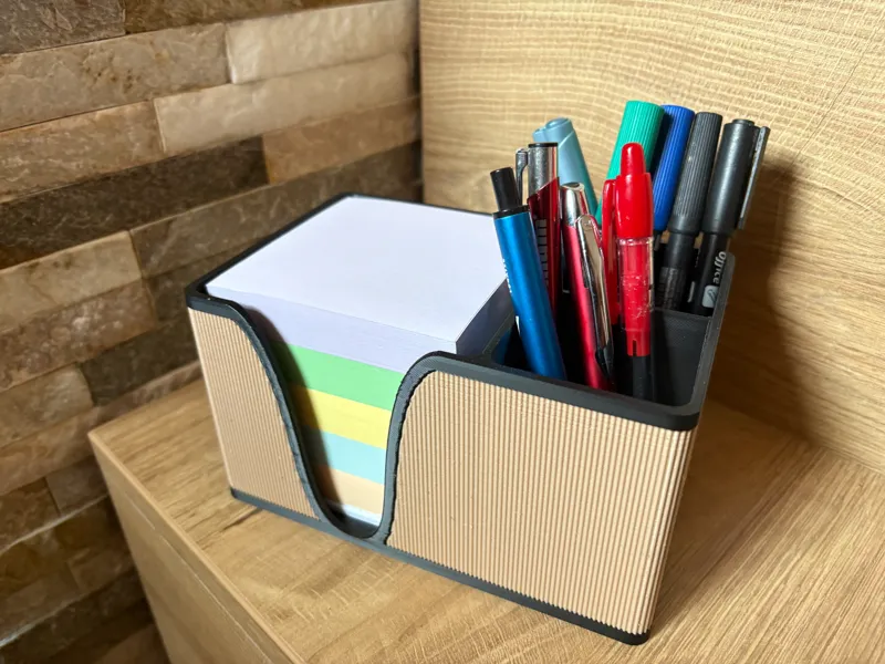 Desk organiser