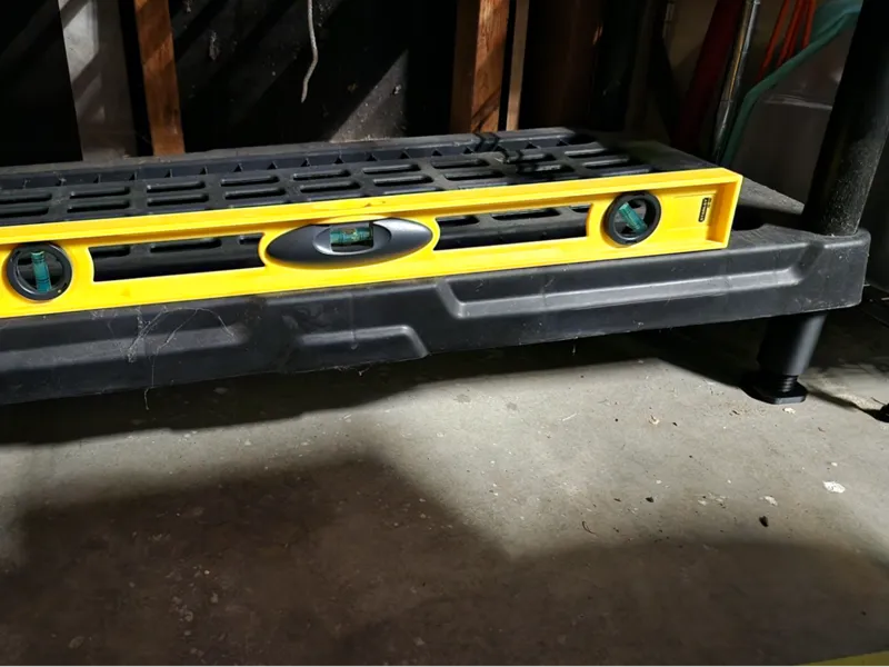 Adjustable Shelf Leg v1
