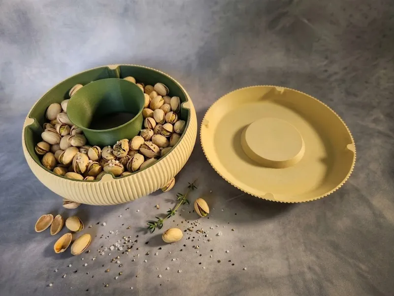 Pistachio bowl with magnetic lid