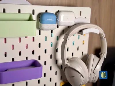 IKEA Skadis pegboard Huawei FreeClip 2 storage box