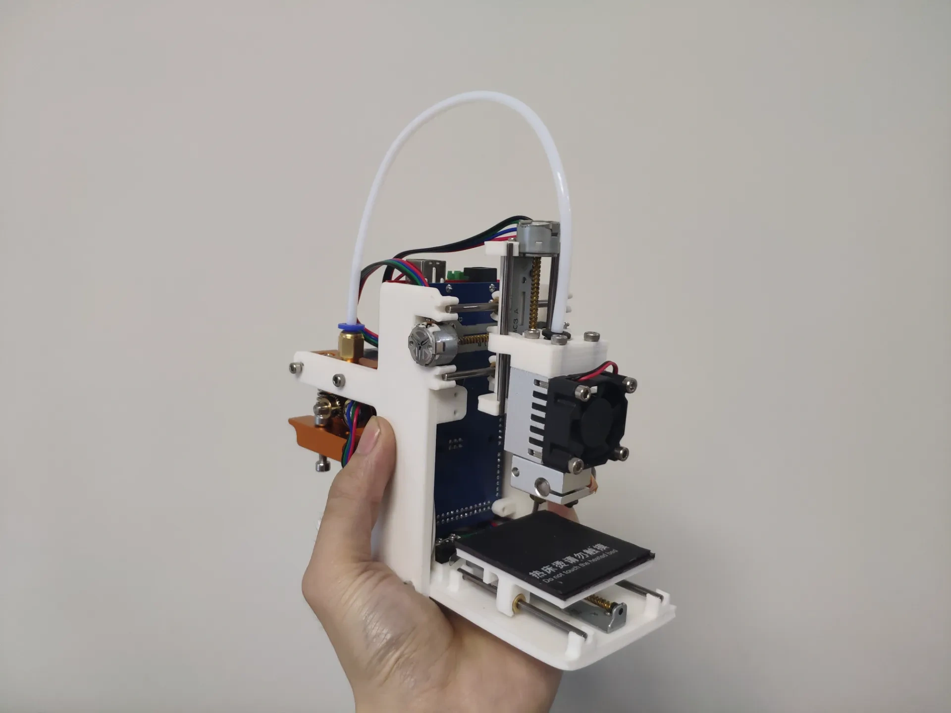Miniatura 1 do modelo 3D 原创开源 mini one 全球最小的掌上3D打印机