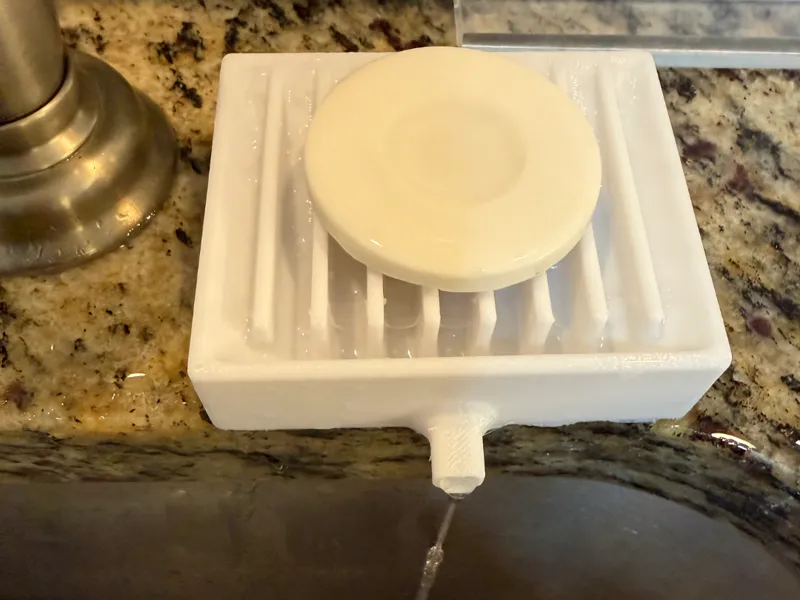 Small Draining Soap Holder Caddy - Hotel Soap Size