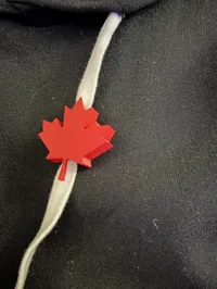 Perle de cordon de capuche - édition canadienne — photo 3