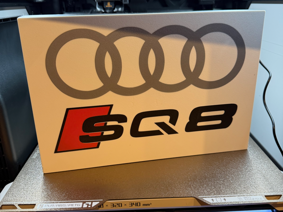 Audi SQ8 Lightbox 
