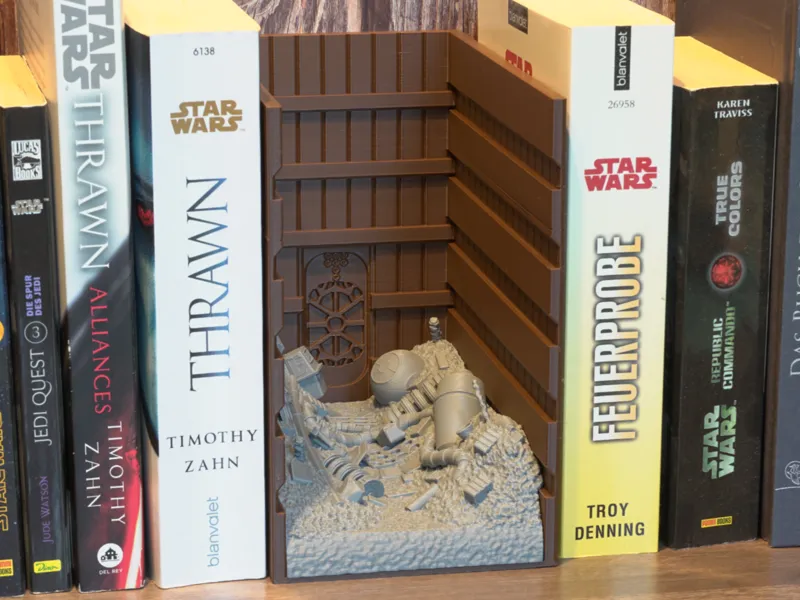 Star Wars Book Nook - Trash Compactor