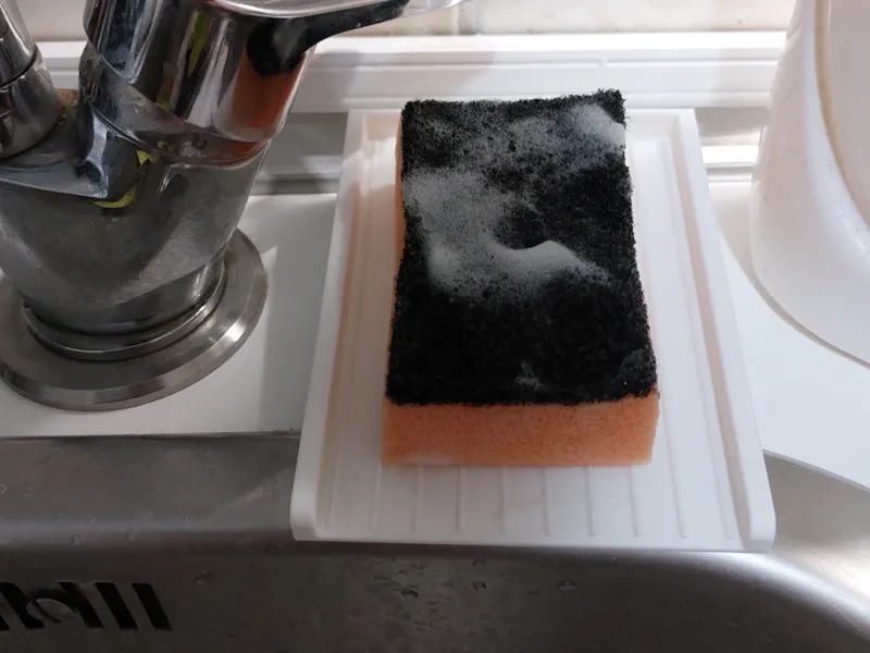 Sponge holder