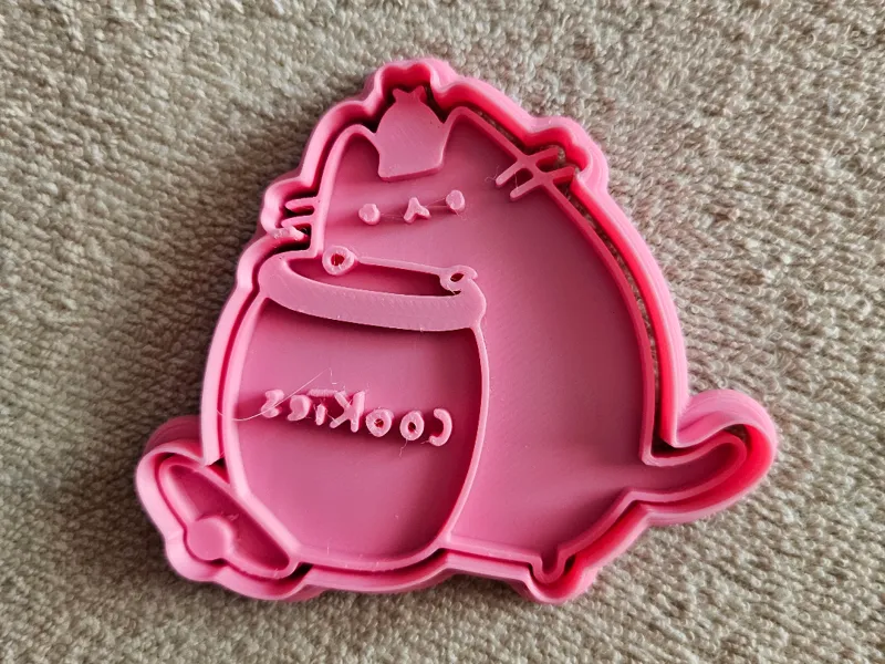 Pusheen cookies - cookie cutter