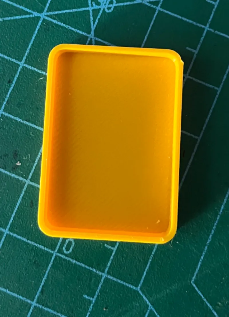 Epoxy glue mixing tray
