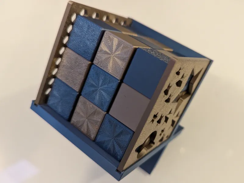 Two Color Puzzle Cube + Holder & Decorative Sides