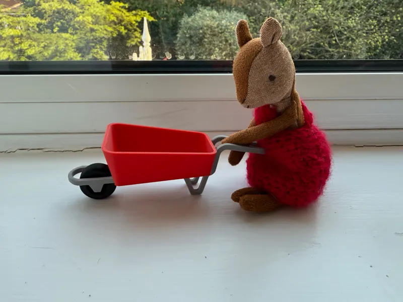 Wheelbarrow for Maileg Animals