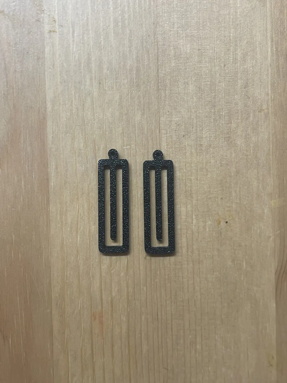 earrings view 2