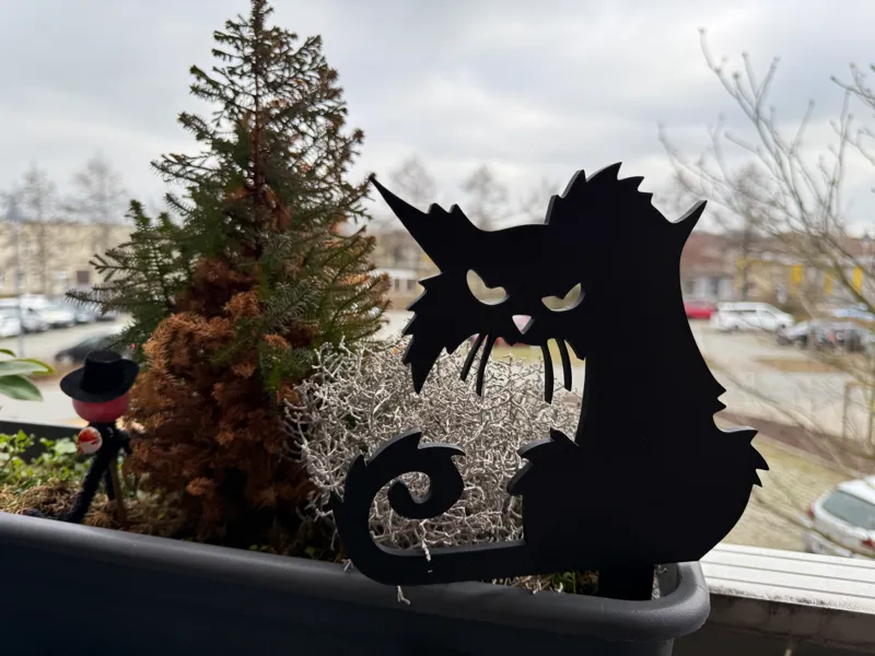 Böse Katze zum stecken in den Garten