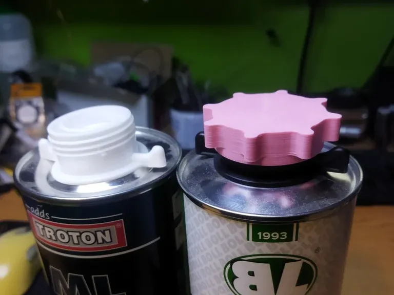 Cavity vax/anti gravel cap