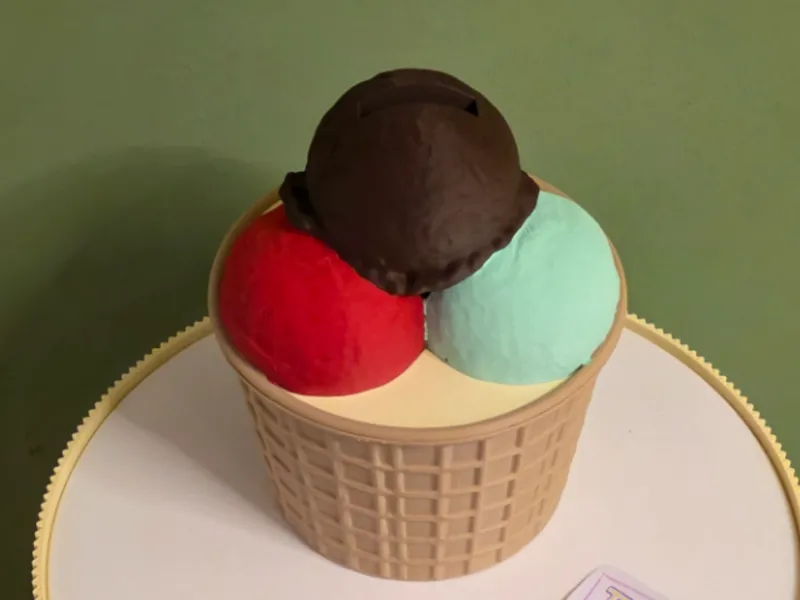 Eisbecher - Sparschwein Multicolor up to 6 Colors