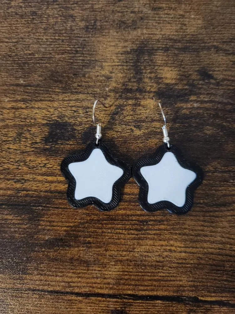 Star earrings AMS & NO AMS view 2