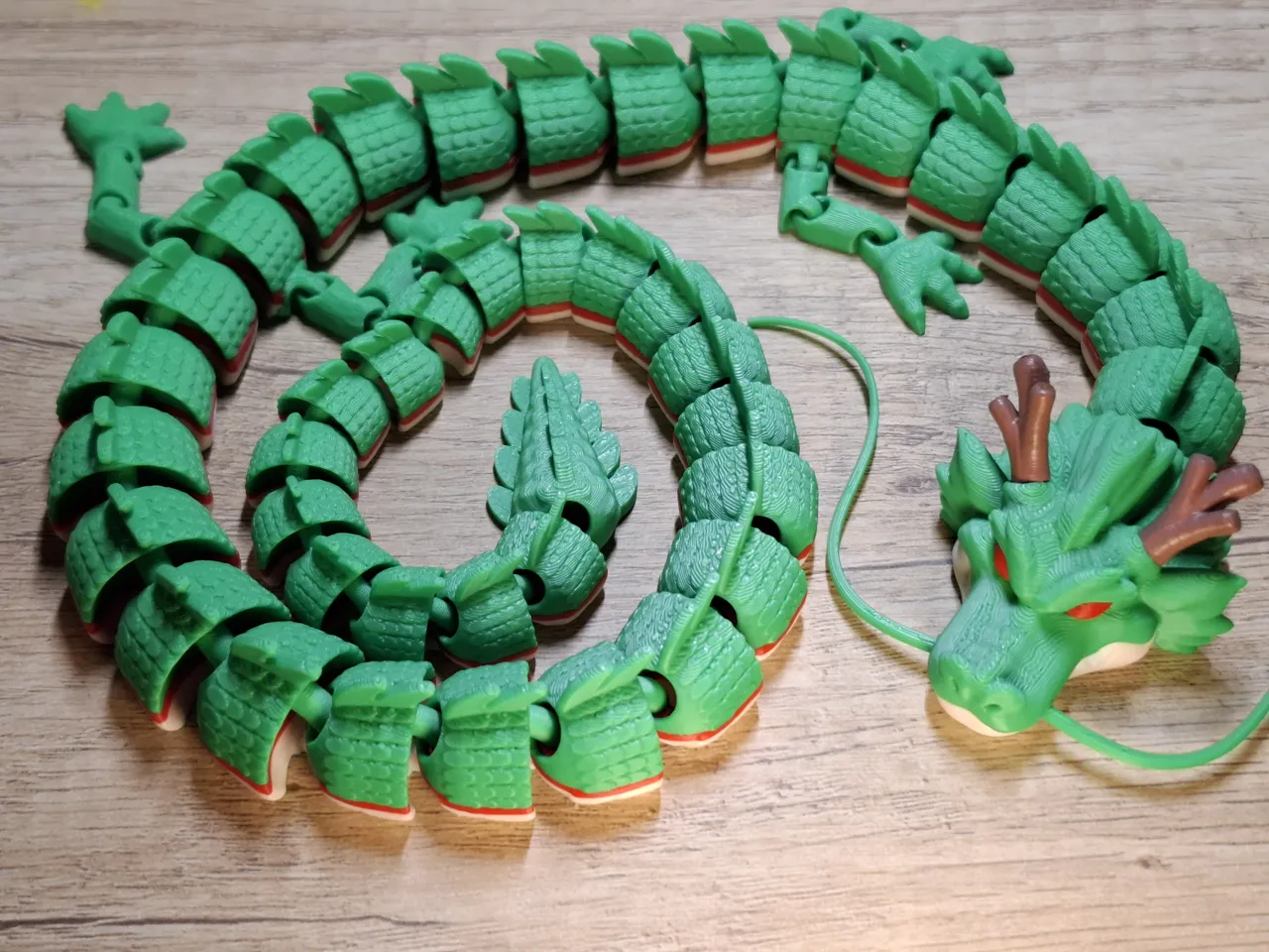 SHENRON flexy articulated dragon view 4