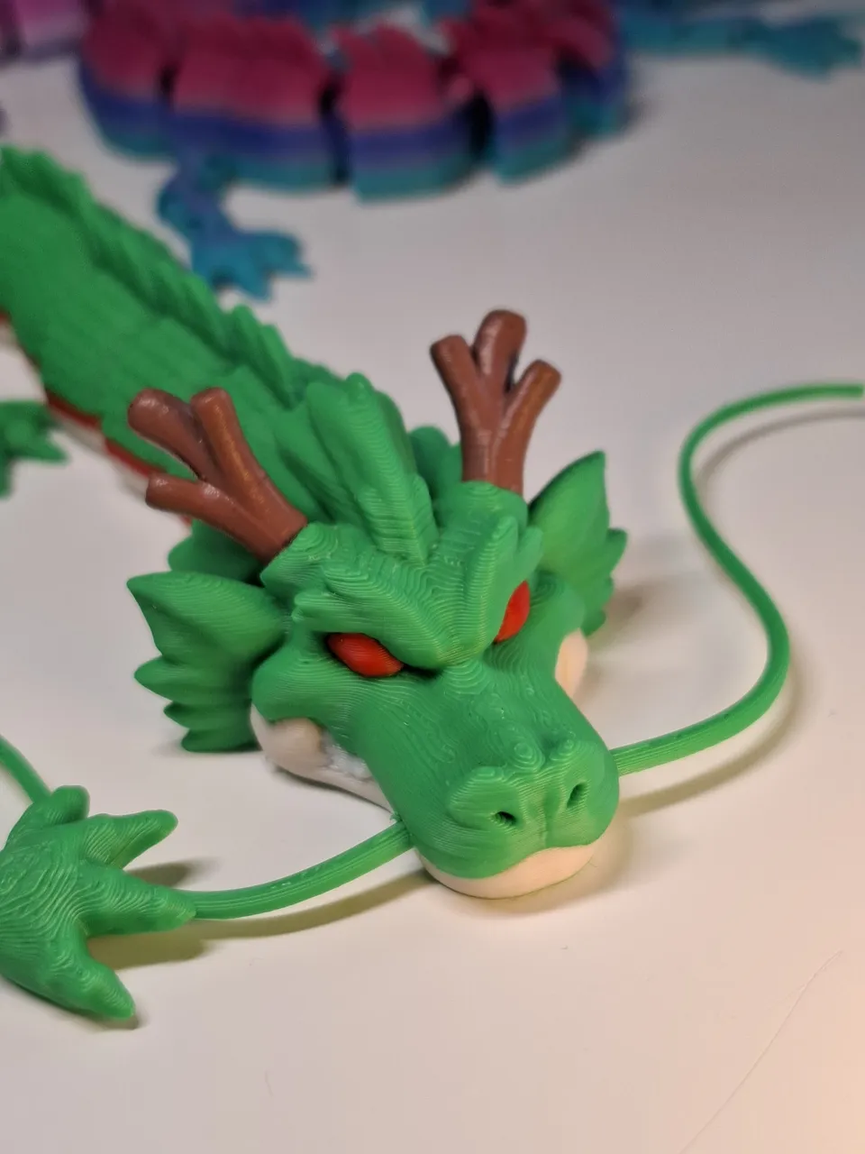 SHENRON flexy articulated dragon view 2