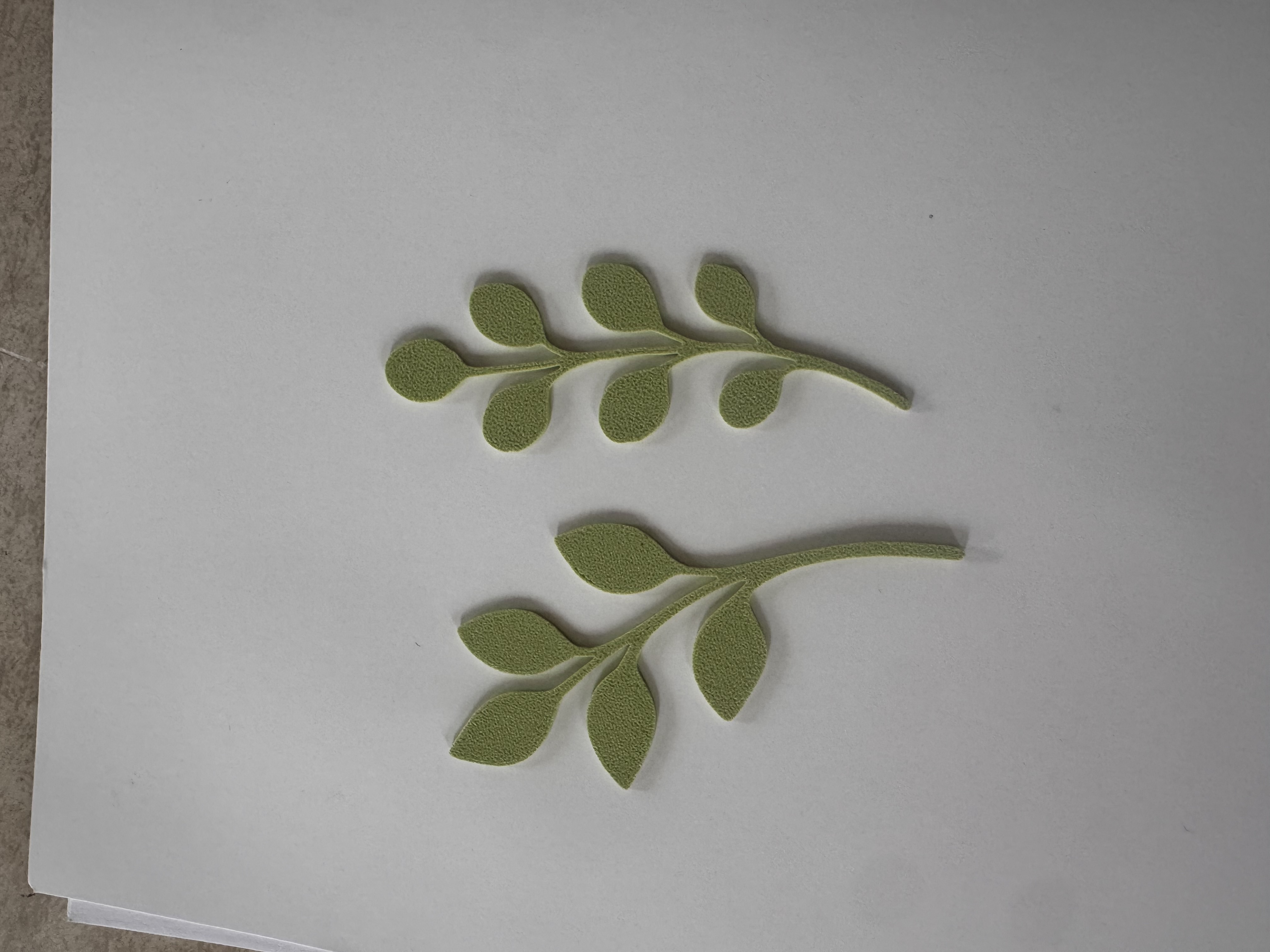 Miniatura 2 do modelo 3D Botanical Branch Set – Elegant Leaf Collection