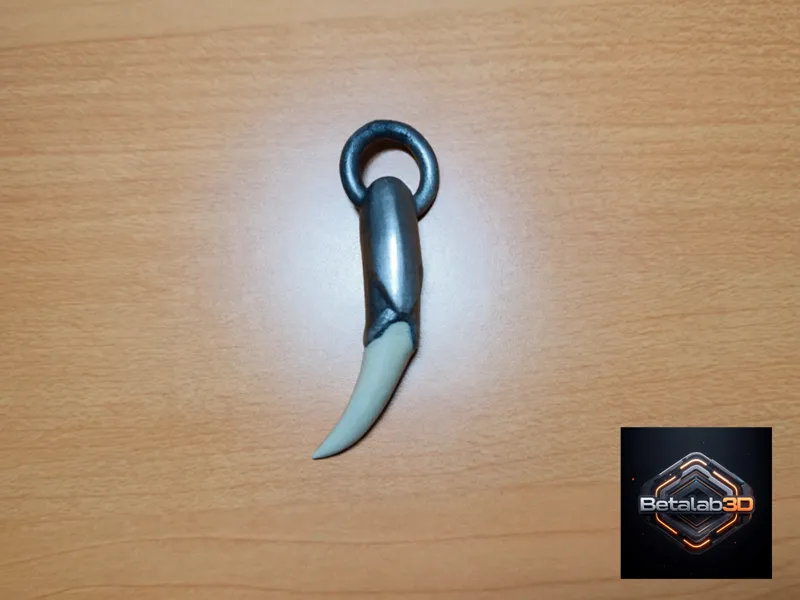 Metalwolf Fang Pendant