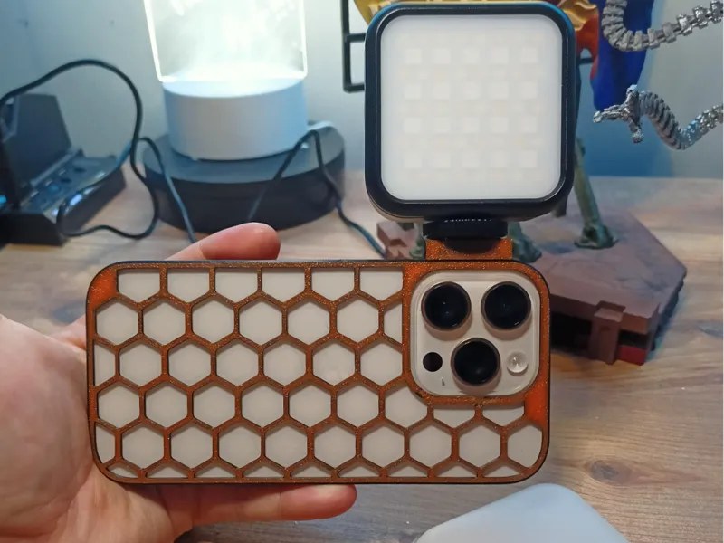 iPhone 16 Pro Godox Light Holder