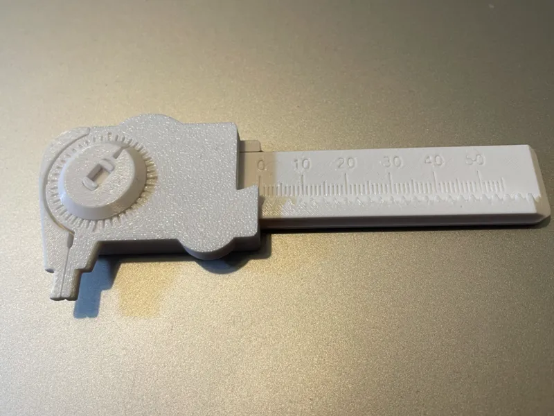 Toy caliper