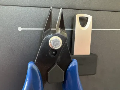 Magnetic Flush Cutter Holder with (& without) USB