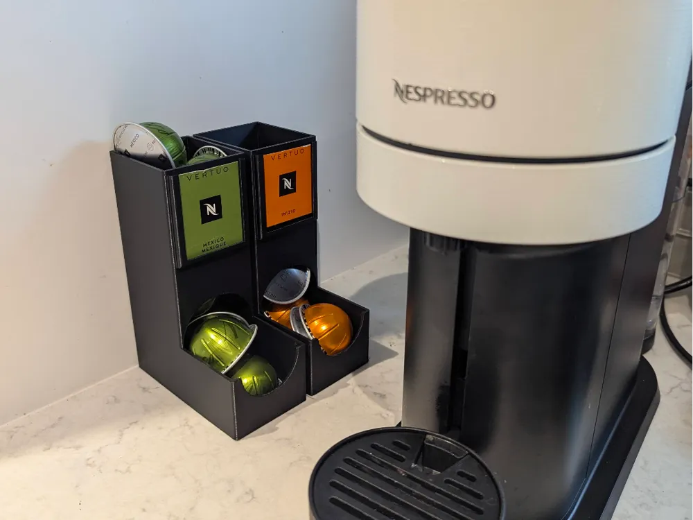 kaffeekapselturm-nespresso-vertuo-kapseln-von-jazzbonerbike99