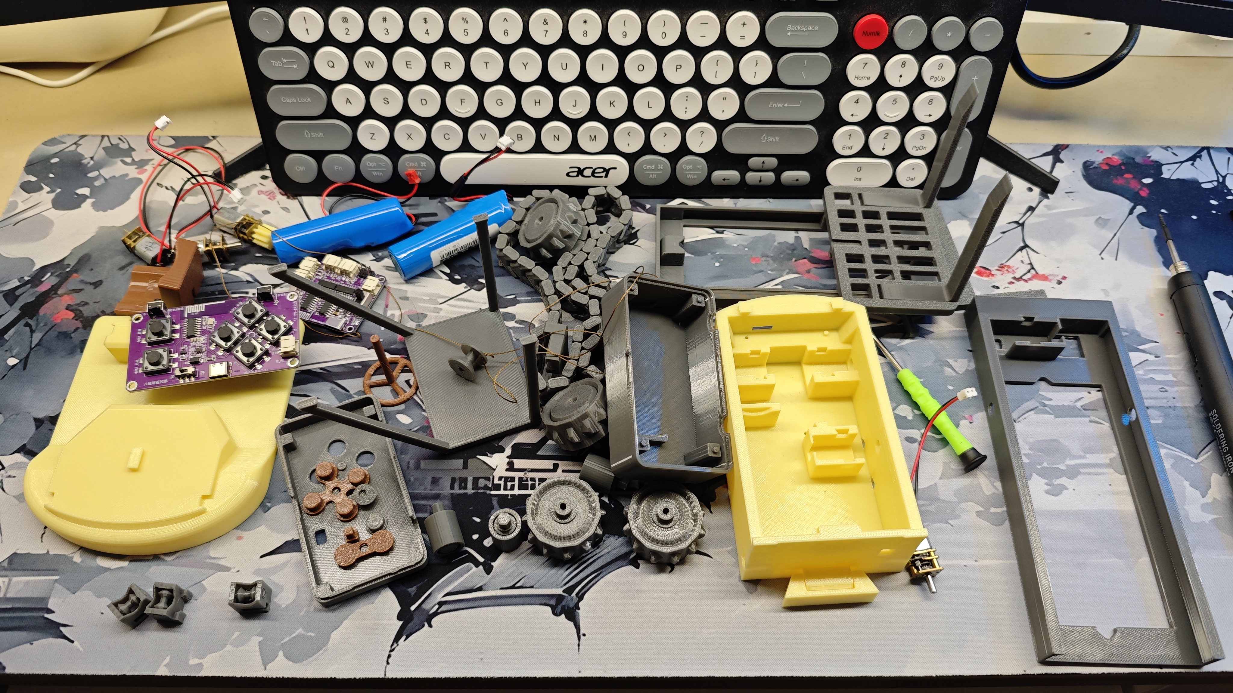 Miniatura 7 do modelo 3D 老款8通道全功能遥控叉车（履带差速款）A1mini可用