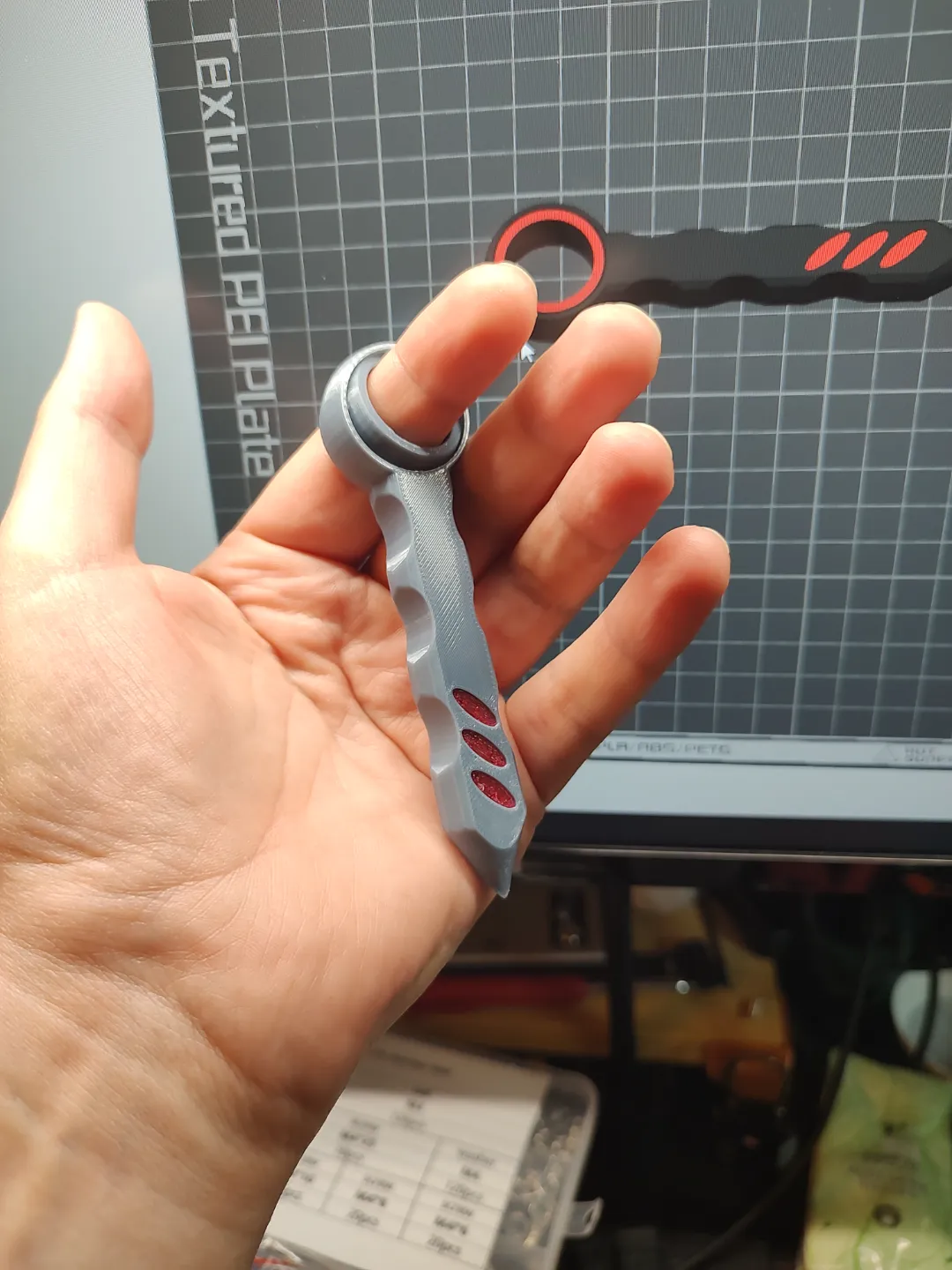 Fidget kubotan view 3