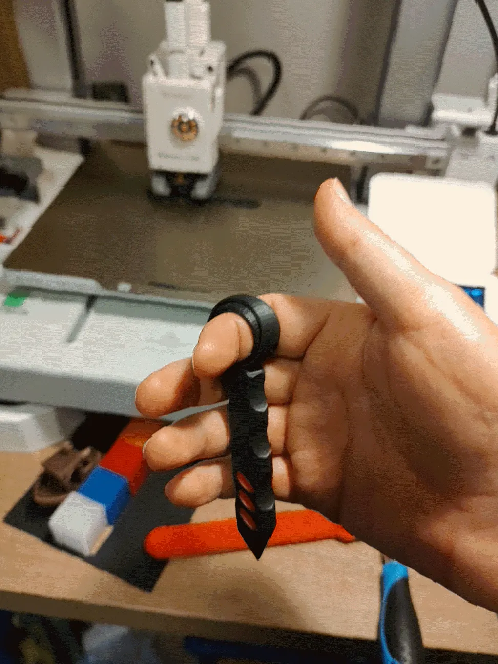 Fidget kubotan view 4